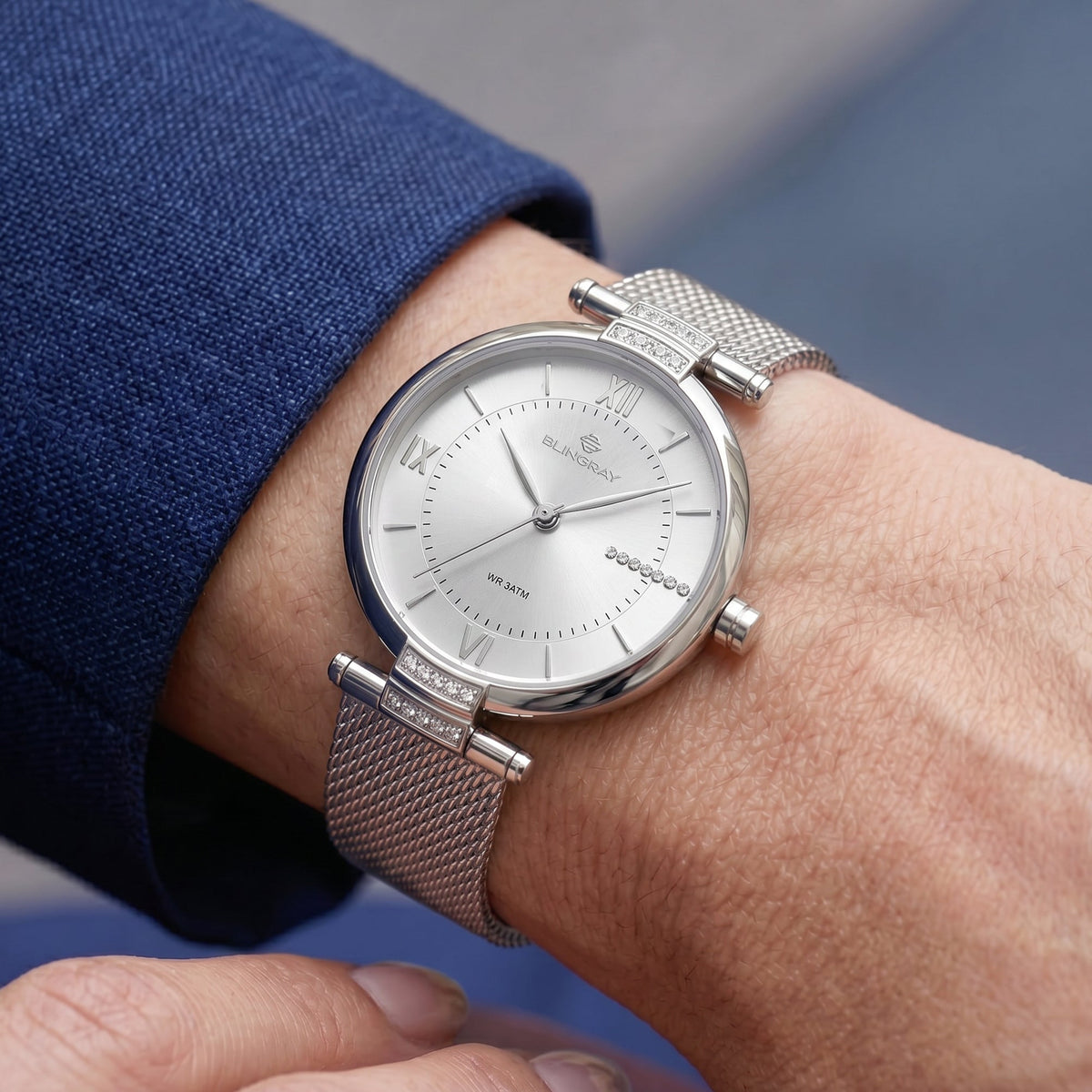 Wie trägt man eine Armbanduhr richtig? – Stilvolle Tipps für Damen & Herren